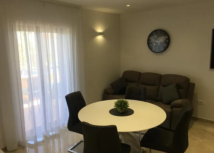 Lara Privlaka (Zadar)
