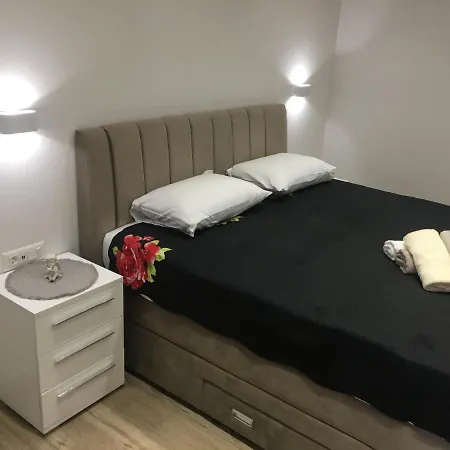 Lara Privlaka Apartment